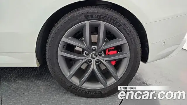 Land Rover Range Rover Sport, 2025