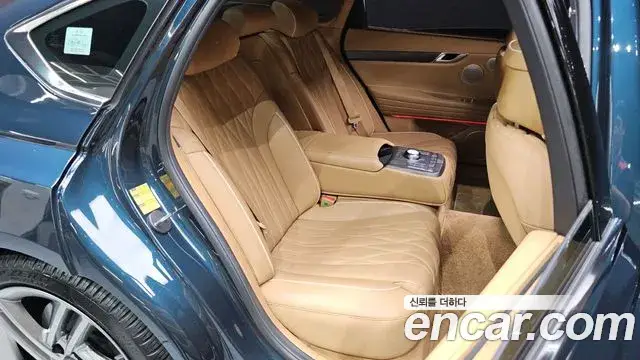 Genesis G80, 2025