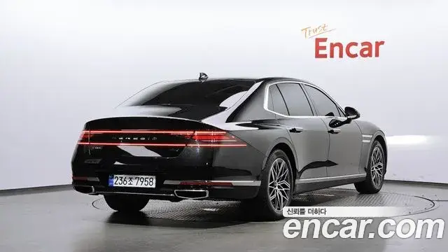 Genesis G90, 2022
