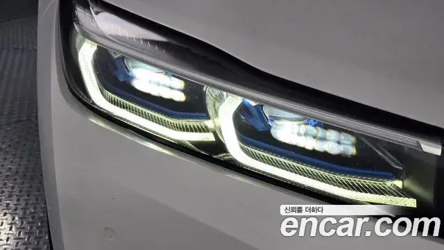 BMW 7 Series, 2019