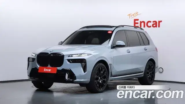 BMW X7, 2025