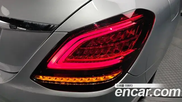 Mercedes-Benz C-Class, 2019