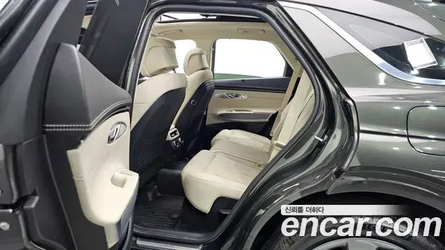 Genesis GV70, 2024