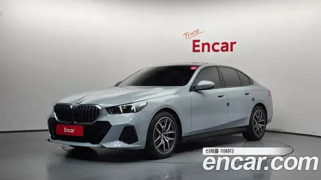 BMW 5 Series, 2026