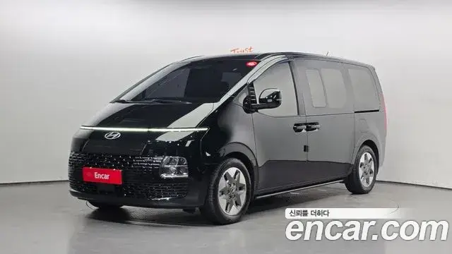 Hyundai Staria, 2024