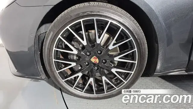 Porsche Panamera, 2025
