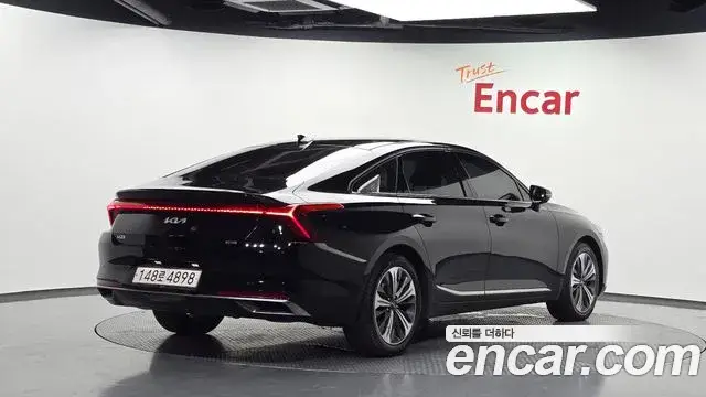 Kia K8, 2022