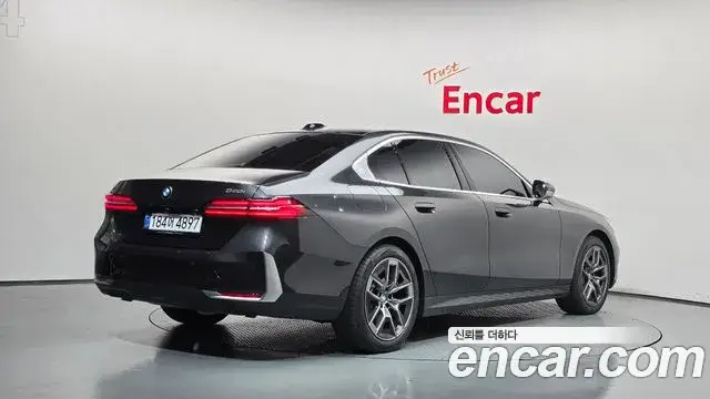 BMW 5 Series, 2025