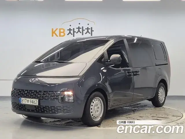 Hyundai Staria, 2022