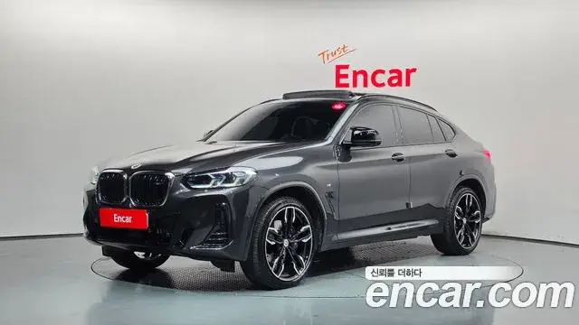 BMW X4, 2022