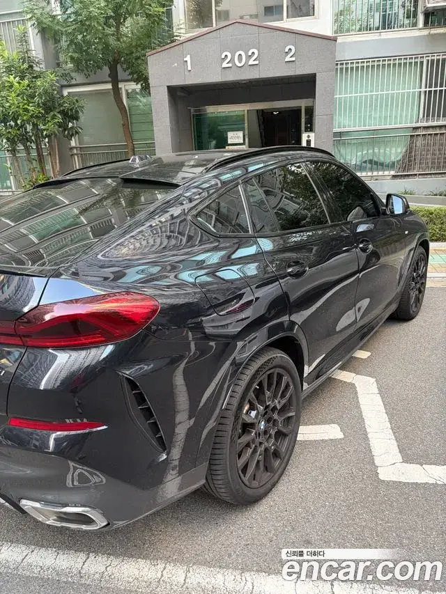 BMW X6, 2025