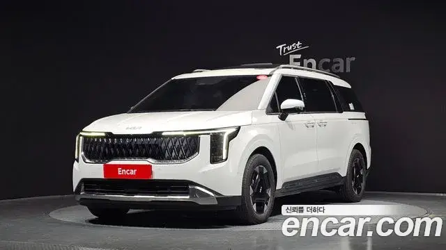 Kia Carnival, 2025