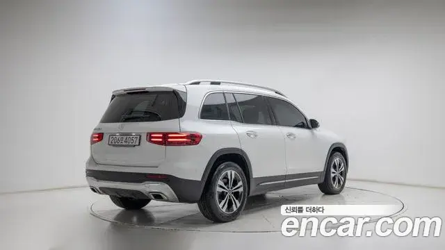 Mercedes-Benz GLB-Class, 2025