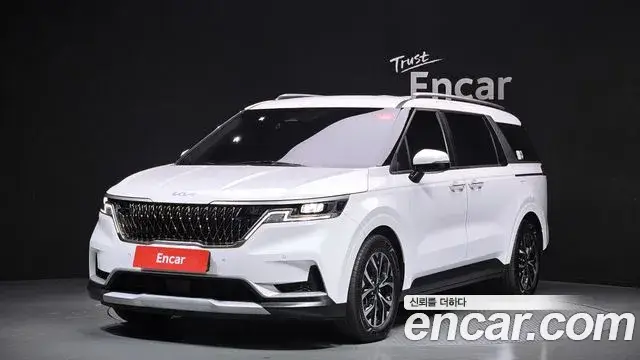 Kia Carnival, 2022