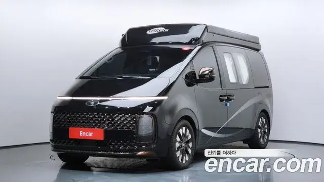 Hyundai Staria, 2022