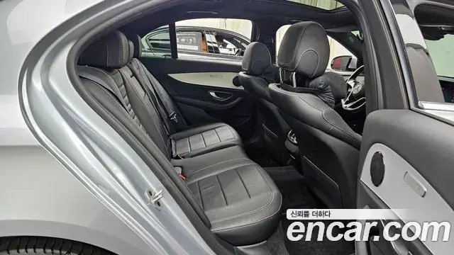 Mercedes-Benz E-Class, 2020