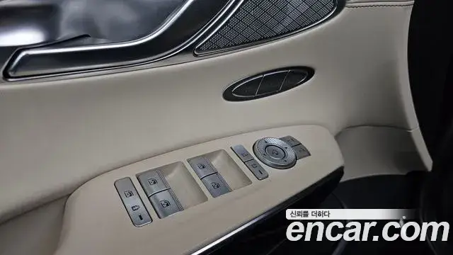 Genesis GV70, 2021