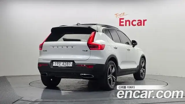 Volvo XC40, 2019
