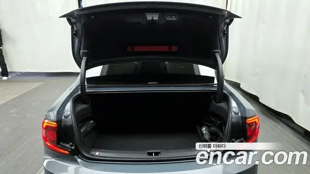 Volvo S90, 2021