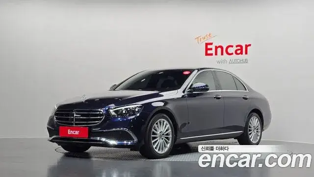Mercedes-Benz E-Class, 2022