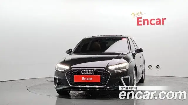 Audi A4, 2021