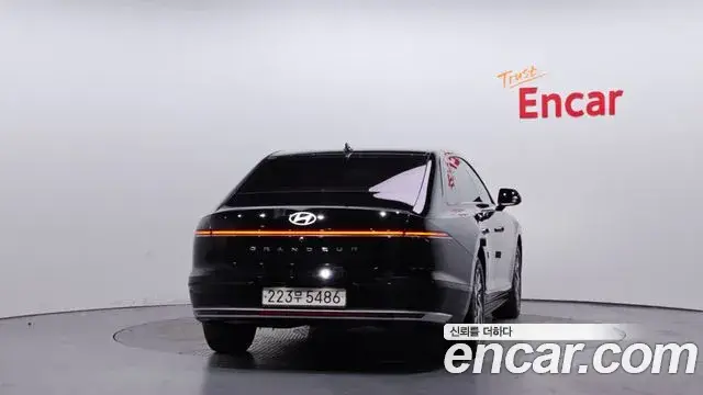 Hyundai Grandeur Hybrid, 2023
