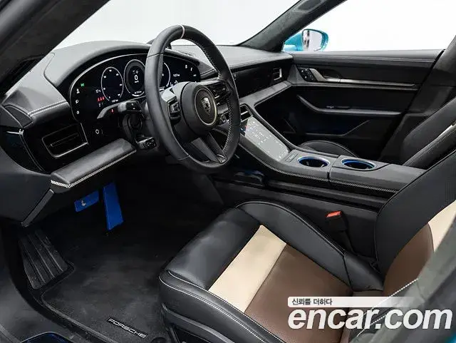 Porsche Taycan, 2025
