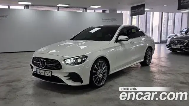 Mercedes-Benz E-Class, 2022