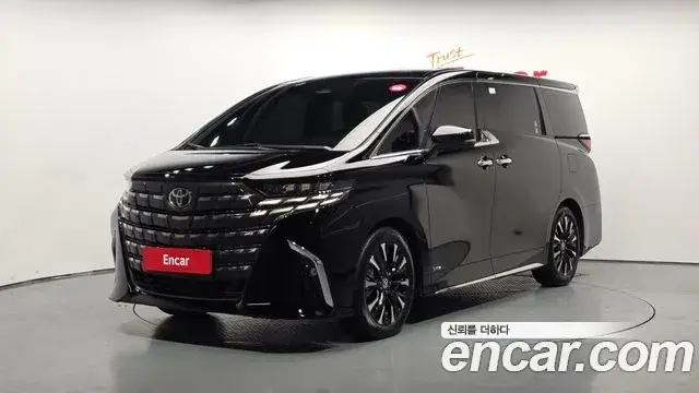 Toyota Alphard, 2025
