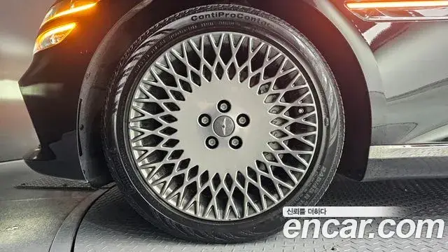 Genesis G80, 2022
