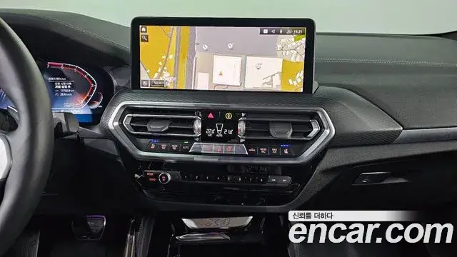 BMW X4, 2025