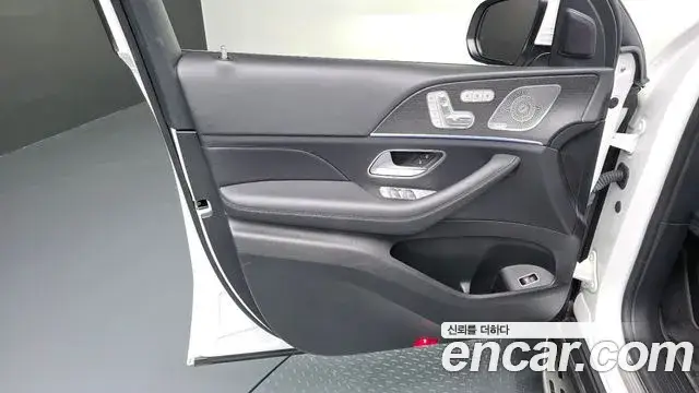 Mercedes-Benz GLE-Class, 2023