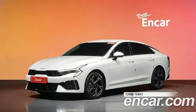 Kia K5, 2025
