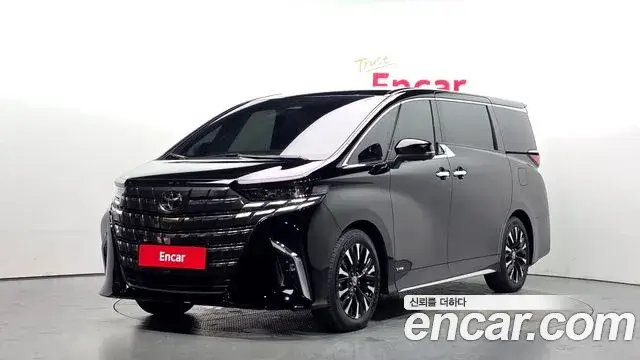 Toyota Alphard, 2024