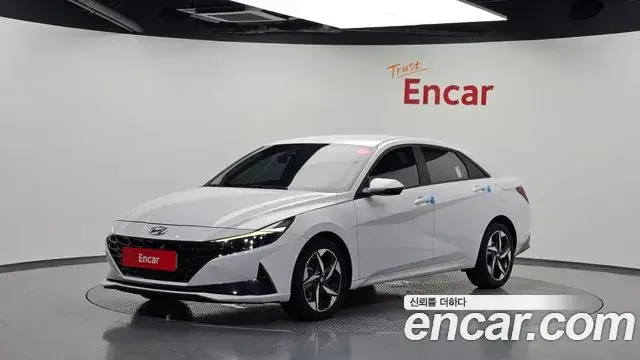 Hyundai Avante, 2022