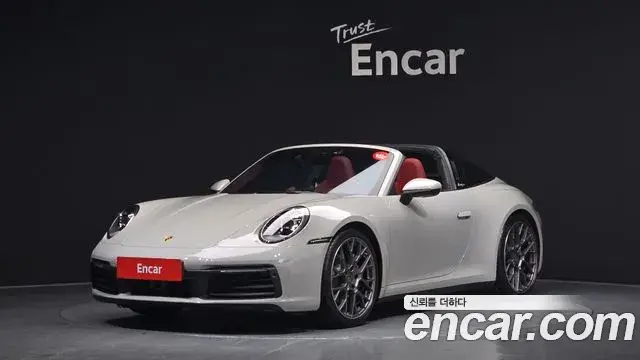 Porsche 911, 2024