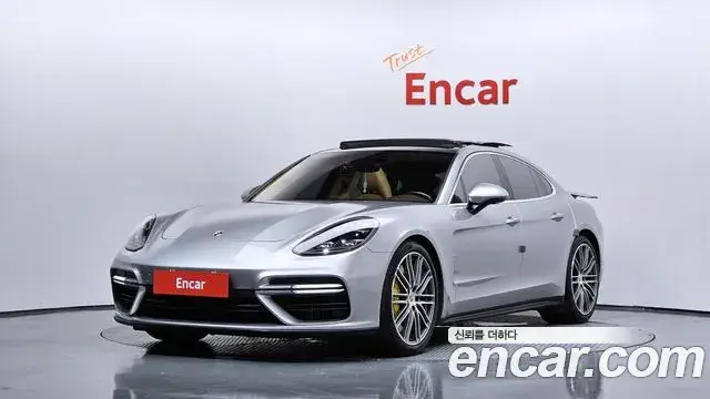 Porsche Panamera, 2018
