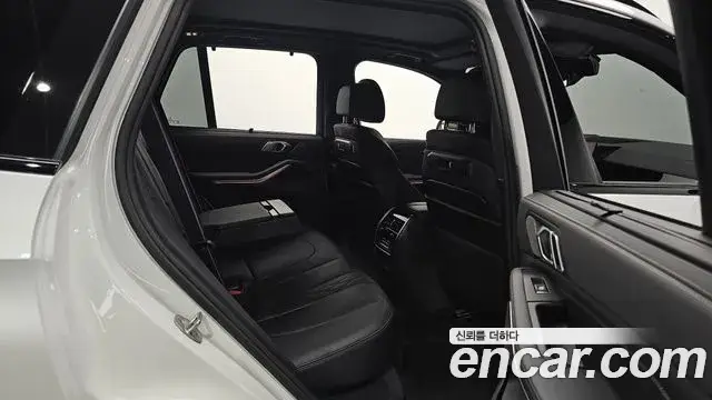 BMW X5, 2025