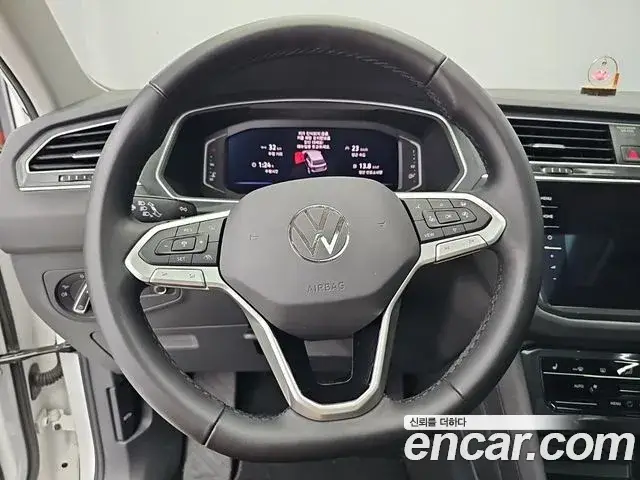 Volkswagen Tiguan, 2023