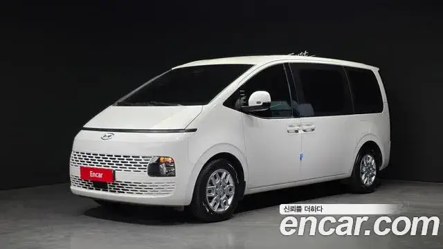 Hyundai Staria, 2022