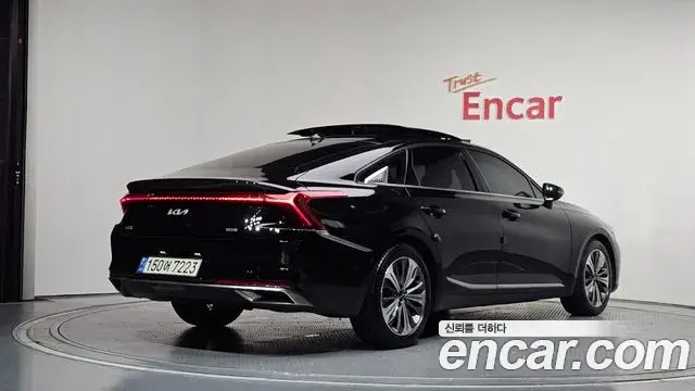 Kia K8, 2022