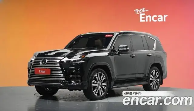 Lexus LX, 2025