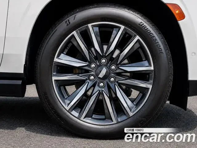 Cadillac Escalade, 2023