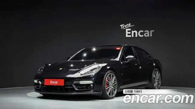 Porsche Panamera, 2019