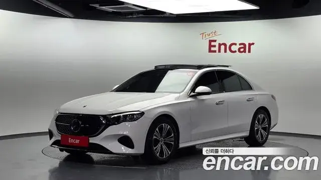 Mercedes-Benz E-Class, 2024