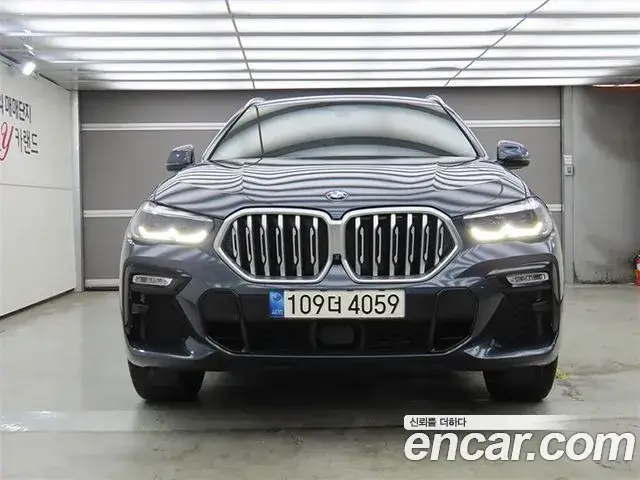 BMW X6, 2021