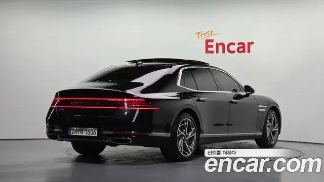 Genesis G90, 2022