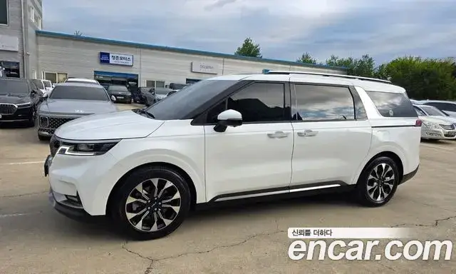 Kia Carnival, 2022