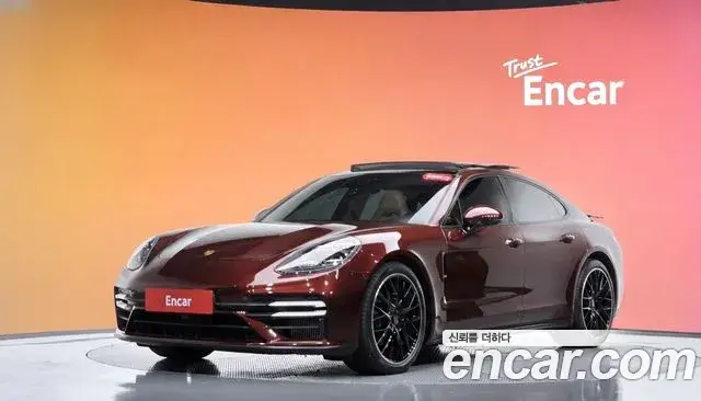 Porsche Panamera, 2021