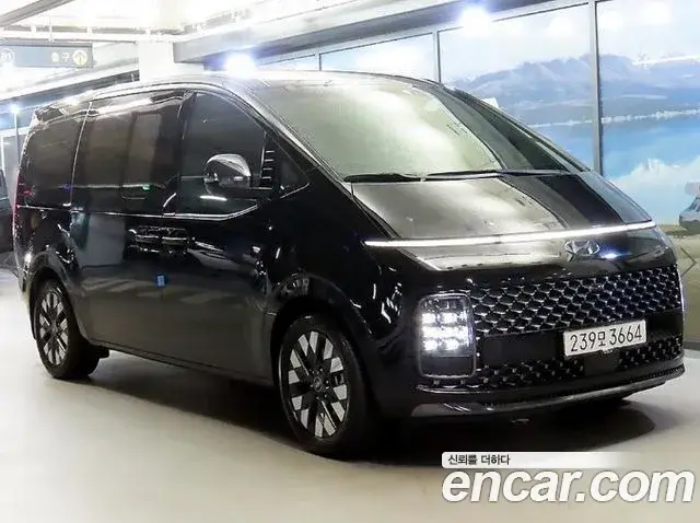 Hyundai Staria, 2022